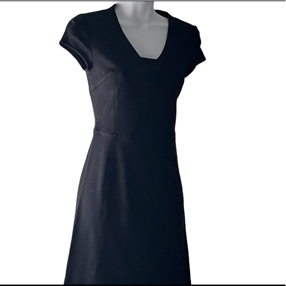 NWT• Banana Republic Black Stretchy Dress Size OOP - Picture 4 of 9